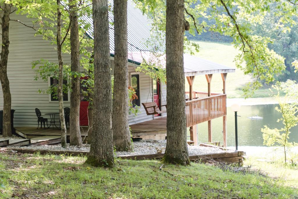 The Lake House A Hidden Gem Sleeps 4 Columbia 외부 사진