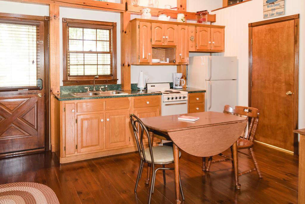 The Lake House A Hidden Gem Sleeps 4 Columbia 외부 사진