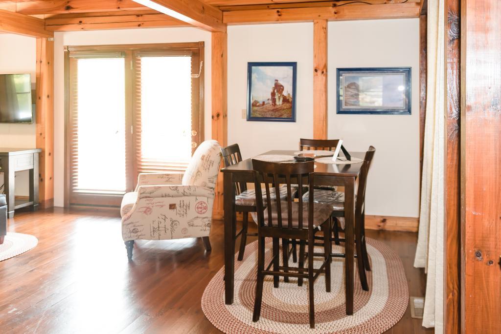 The Lake House A Hidden Gem Sleeps 4 Columbia 외부 사진
