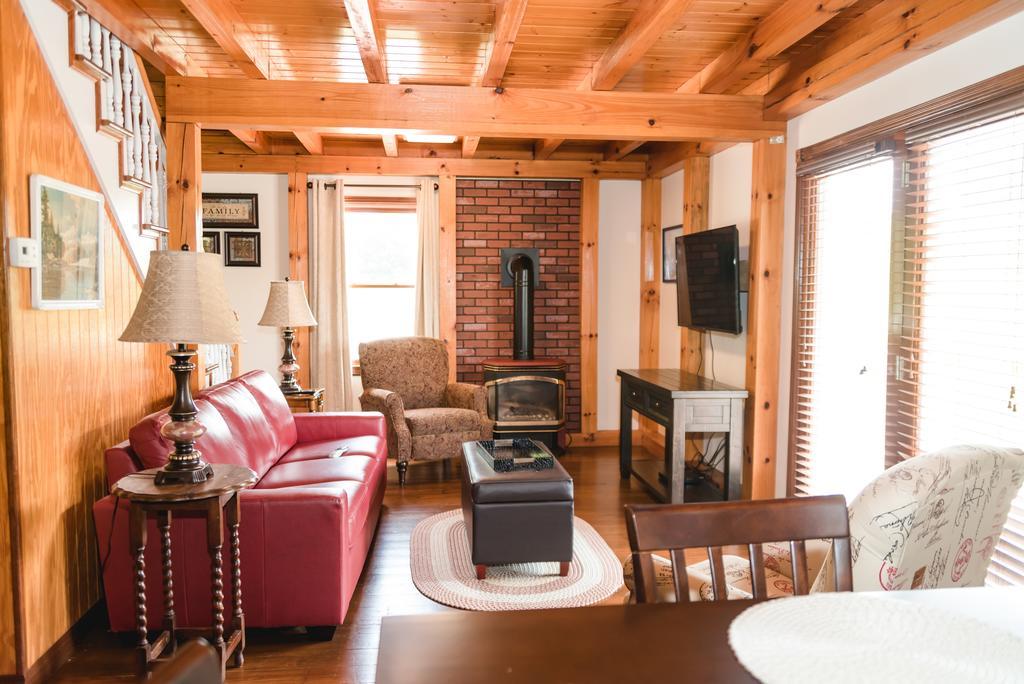 The Lake House A Hidden Gem Sleeps 4 Columbia 외부 사진